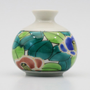 山茶花 一輪生  (1.8號小花瓶) 帶狀描繪出牡丹